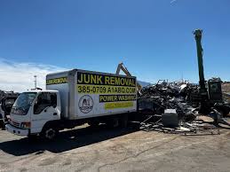 Best Foreclosure Cleanout  in Kouts, IN